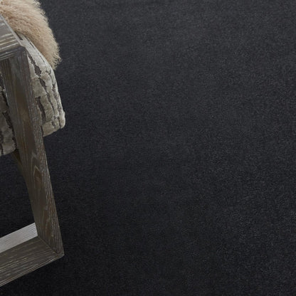 7' X 10' Black Indoor Outdoor Area Rug