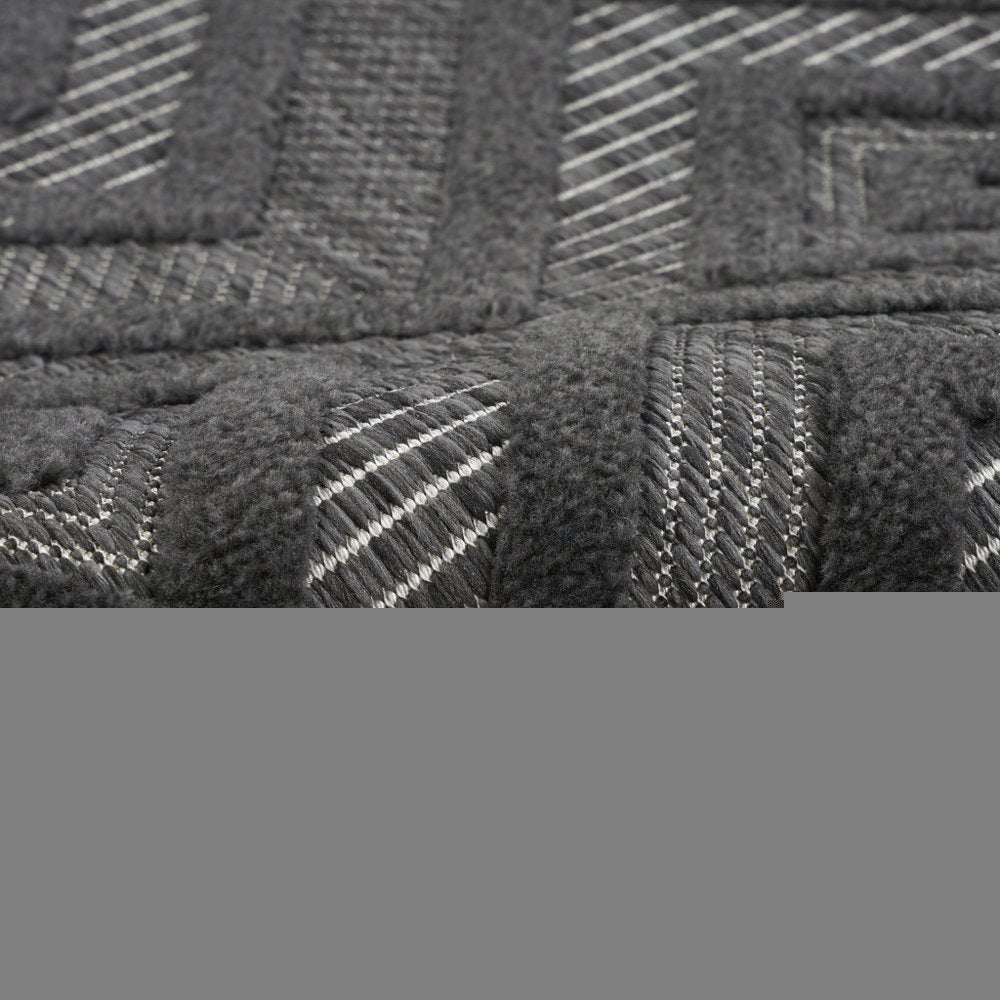5' X 7' Charcoal Indoor Outdoor Area Rug
