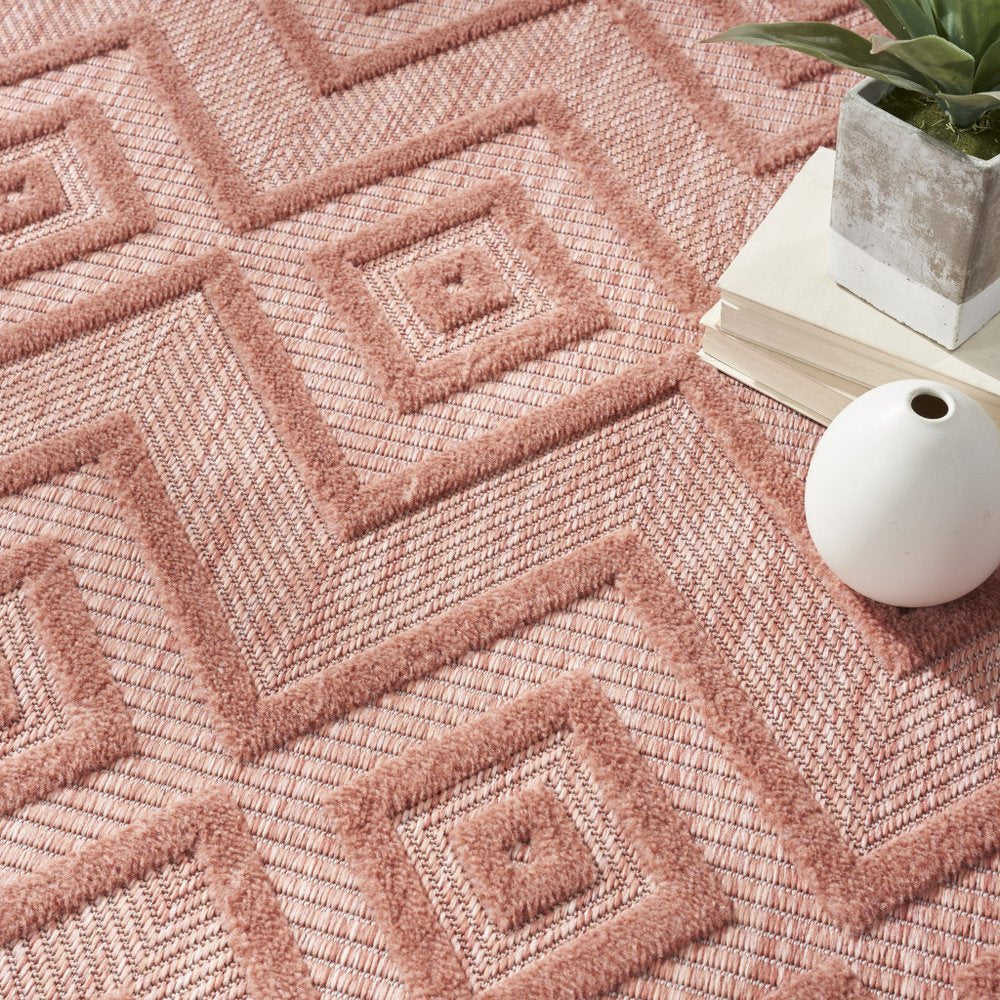 5' X 7' Coral Indoor Outdoor Area Rug