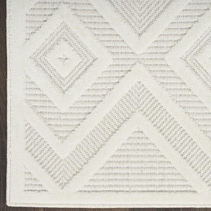 6' X 9' Ivory Indoor Outdoor Area Rug