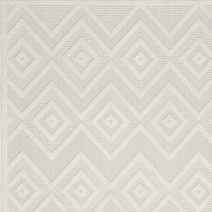 6' X 9' Ivory Indoor Outdoor Area Rug
