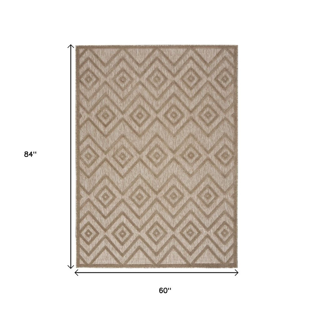 5' X 7' Beige Indoor Outdoor Area Rug