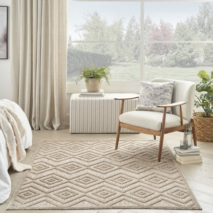 5' X 7' Beige Indoor Outdoor Area Rug