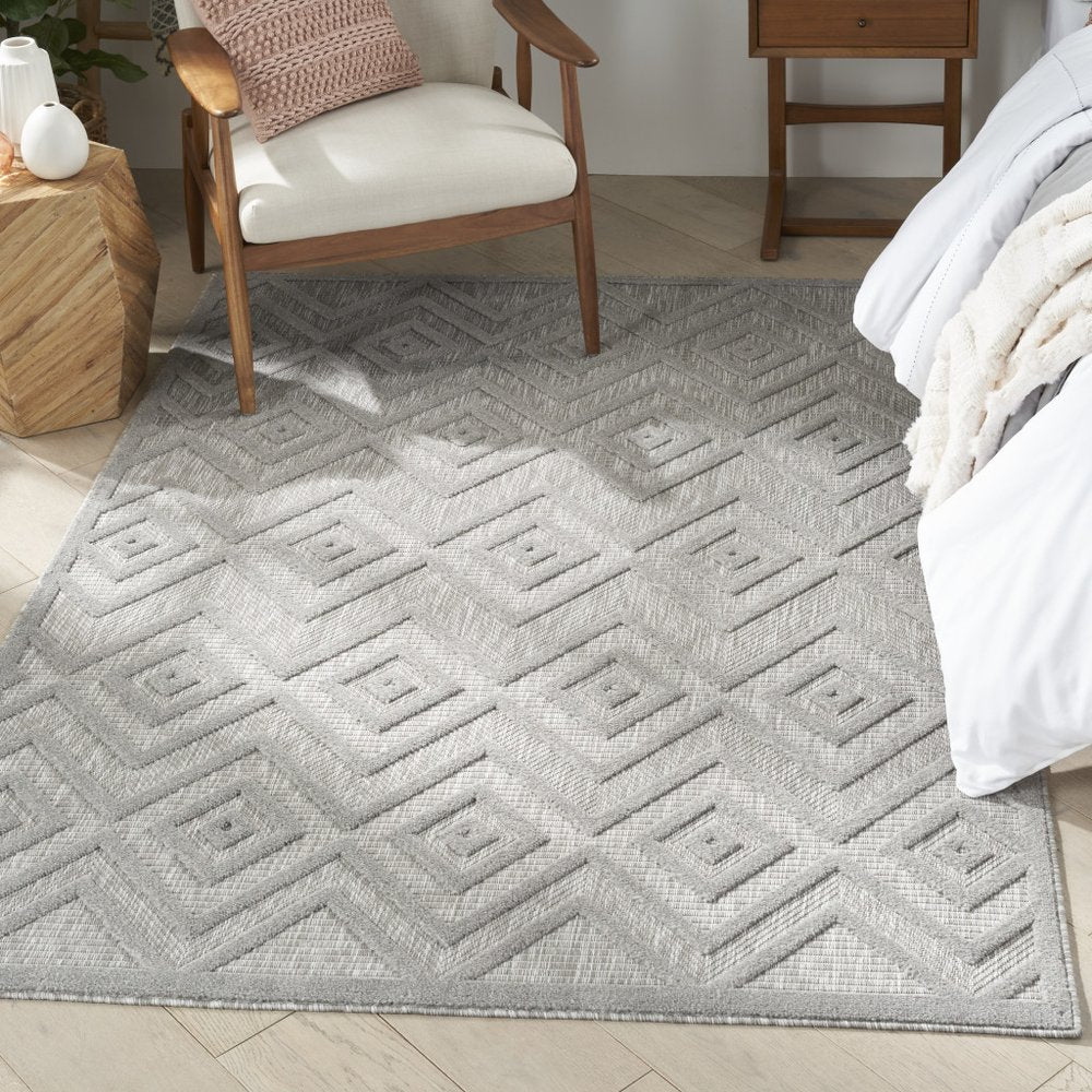 5' X 7' Gray Indoor Outdoor Area Rug