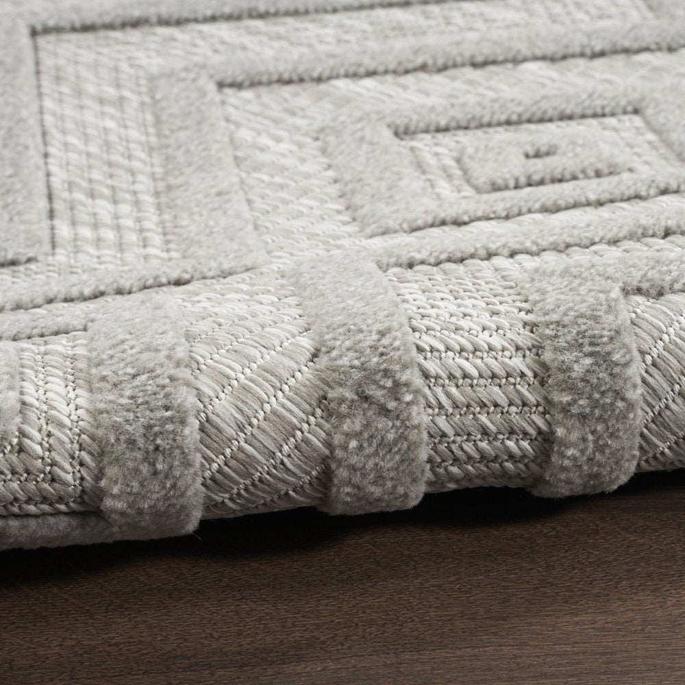 6' X 9' Gray Indoor Outdoor Area Rug