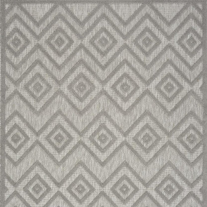 6' X 9' Gray Indoor Outdoor Area Rug