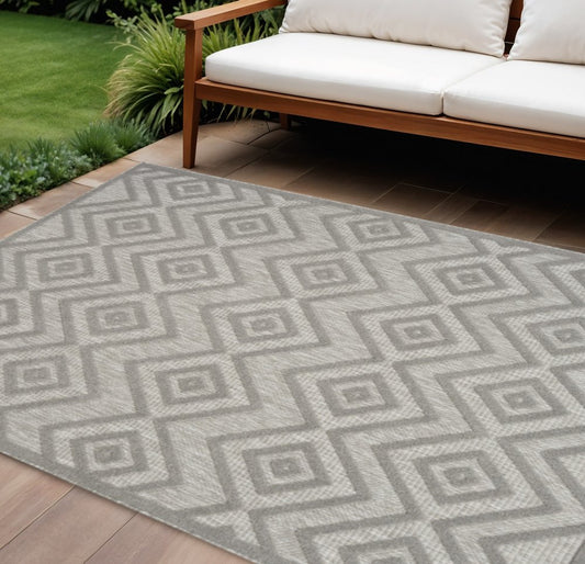 6' X 9' Gray Indoor Outdoor Area Rug