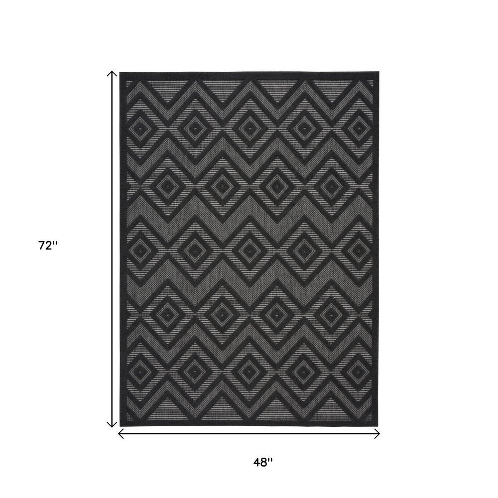 4' X 6' Charcoal Indoor Outdoor Area Rug