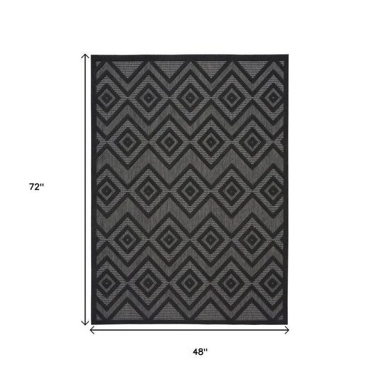 4' X 6' Charcoal Indoor Outdoor Area Rug