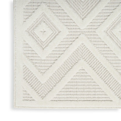 4' X 6' Ivory Indoor Outdoor Area Rug