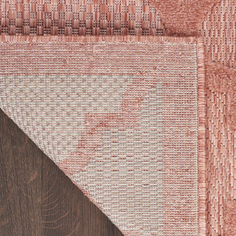 5' X 7' Coral Indoor Outdoor Area Rug