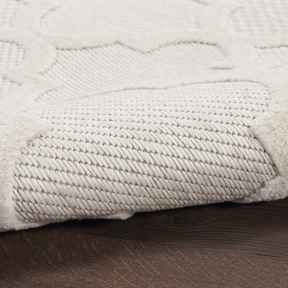 5' X 7' Ivory Indoor Outdoor Area Rug
