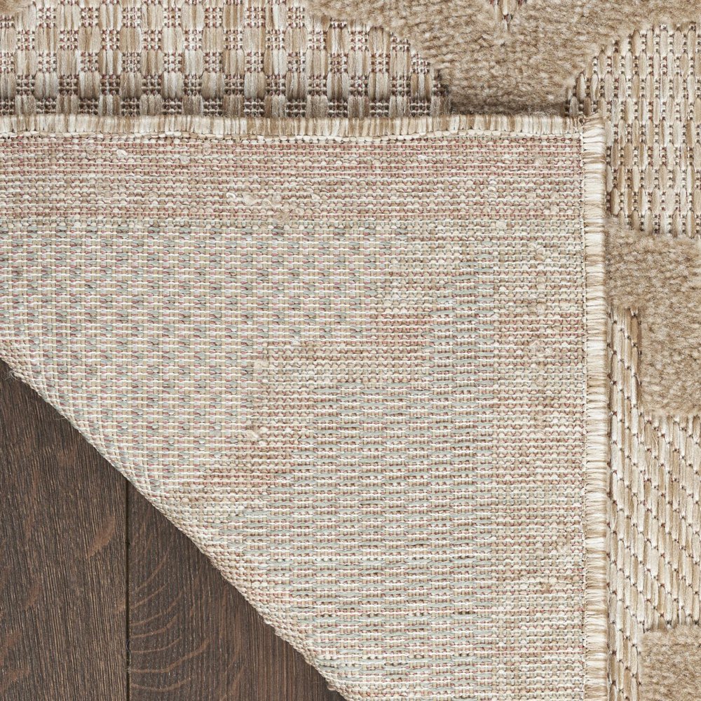 5' X 7' Beige Indoor Outdoor Area Rug