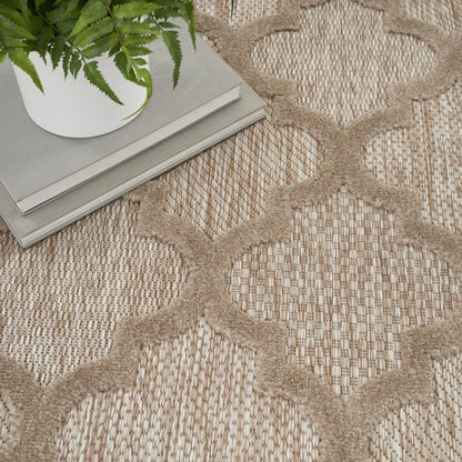 5' X 7' Beige Indoor Outdoor Area Rug
