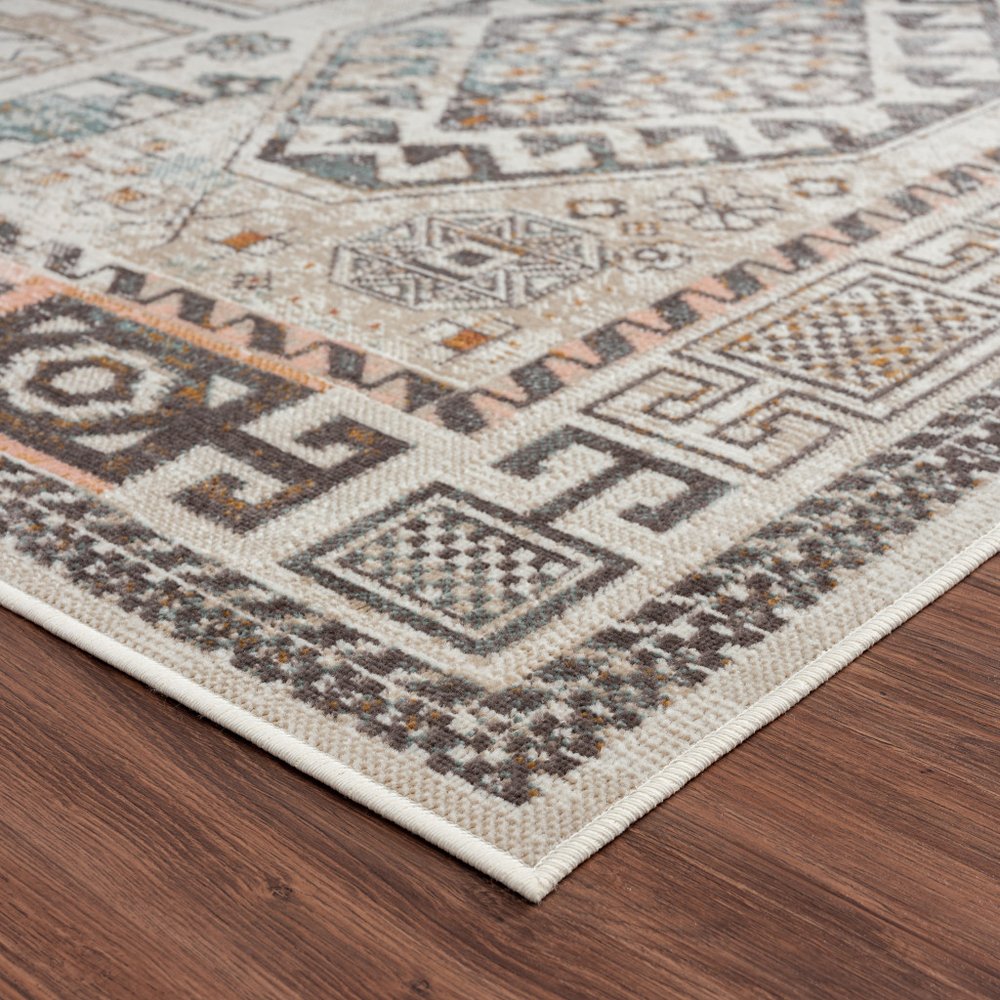 8' X 10' Cream Indoor Outdoor Area Rug