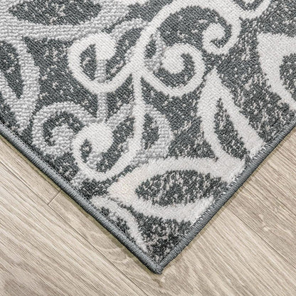 8' X 10' Ivory And Slate Gray Medallion Area Rug