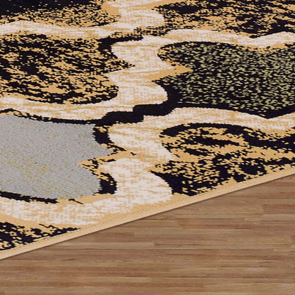 4' X 6' Black And Ivory Quatrefoil Distressed Area Rug