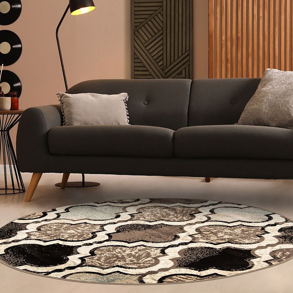5' Ivory Brown And Black Quatrefoil Distressed Round Rug
