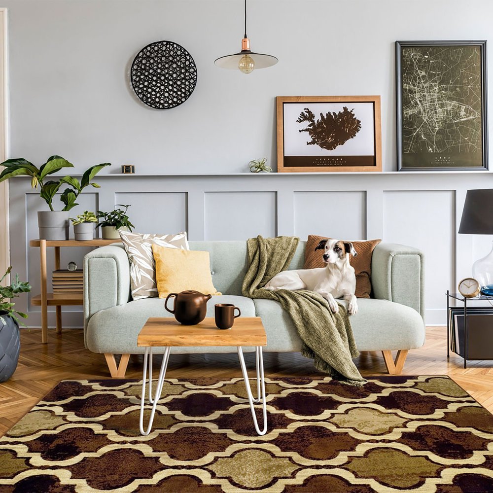 5' X 8' Coffee Beige And Black Quatrefoil Distressed Area Rug