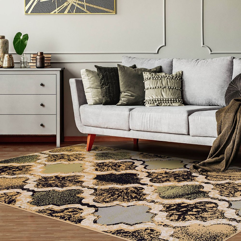 5' X 8' Black And Ivory Quatrefoil Distressed Area Rug