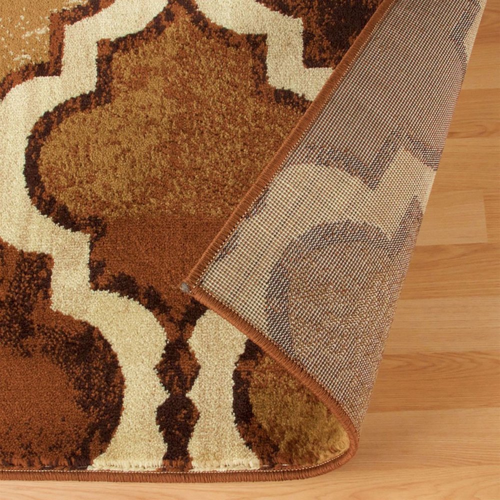8' X 10' Brown And Ivory Quatrefoil Distressed Area Rug