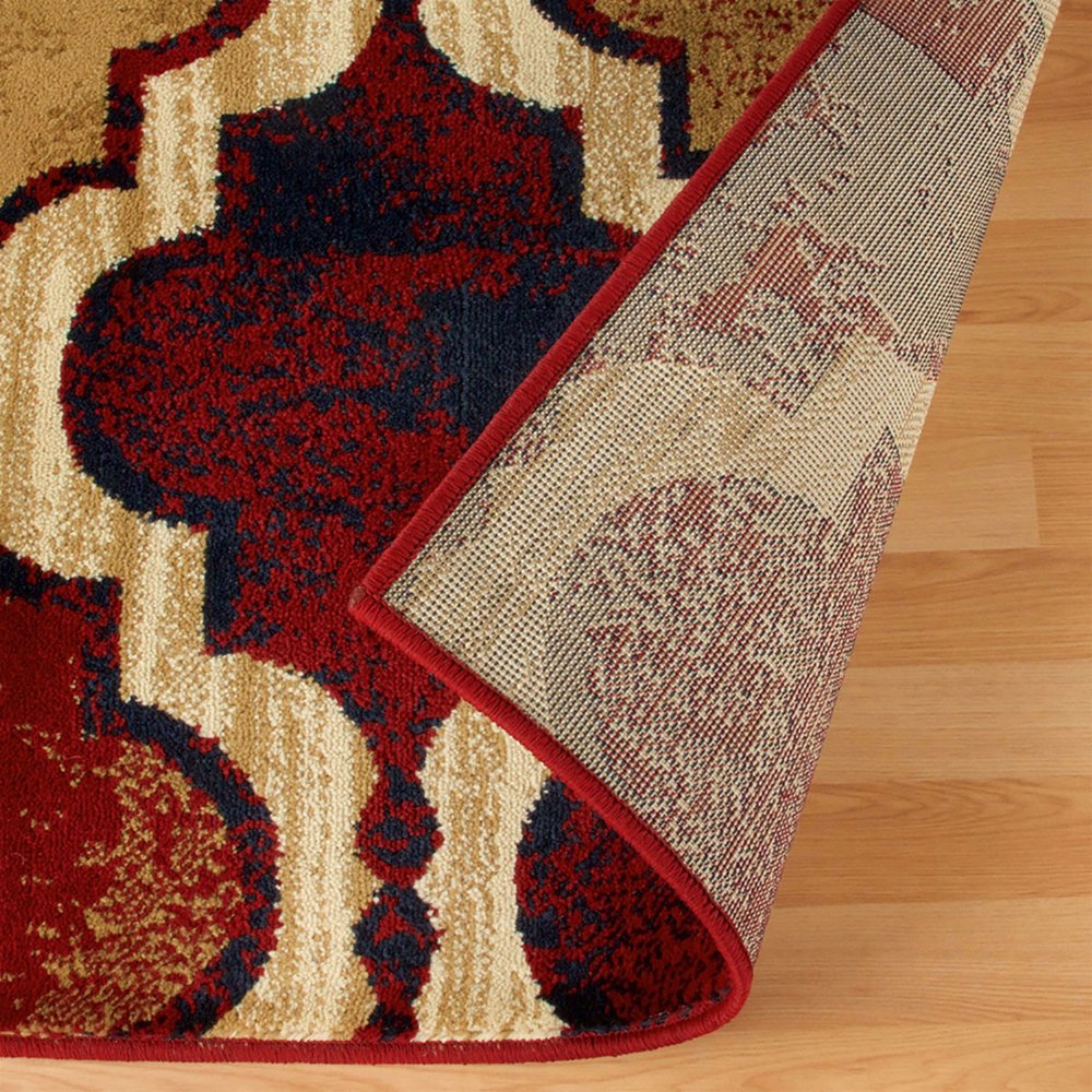 8' X 10' Blue And Red Quatrefoil Distressed Area Rug