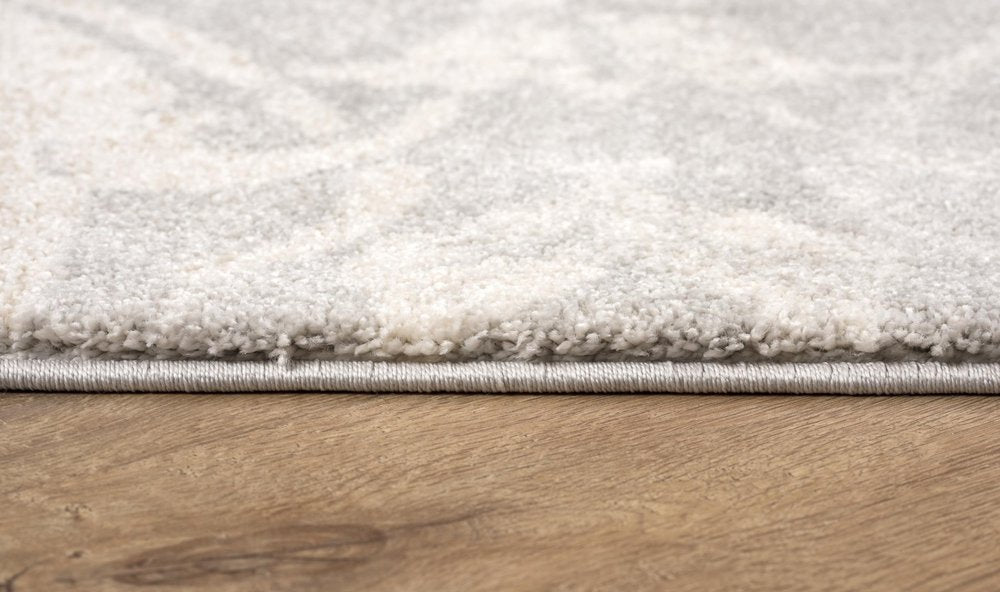 4' X 6' Grey Damask Power Loom Stain Resistant Area Rug