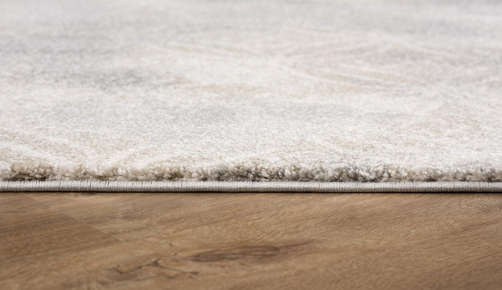 4' X 6' Gray And Ivory Abstract Area Rug