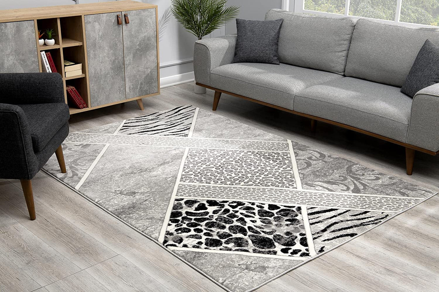 4' X 6' Grey Geometric Power Loom Stain Resistant Area Rug