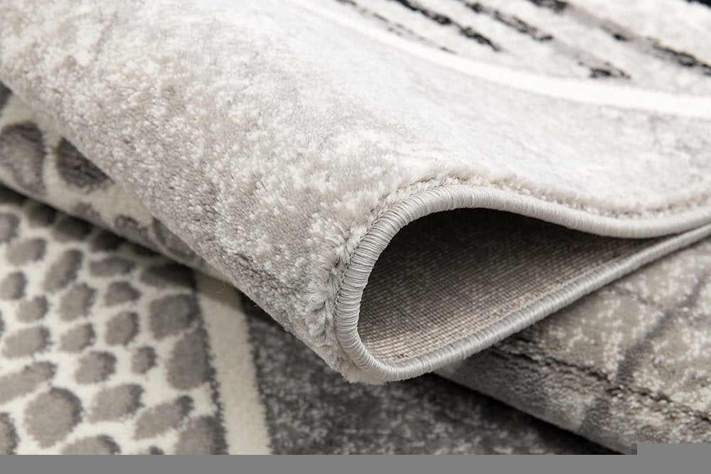 8' X 11' Grey Geometric Power Loom Stain Resistant Area Rug