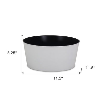 12" White Recycled Plastic Indoor Outdoor Round Pot Planter