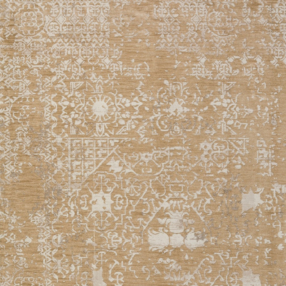 5' X 8' Beige Oriental Area Rug With Fringe