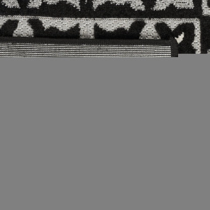 4' X 6' Black And White Fleur De Lis Stain Resistant Non Skid Area Rug