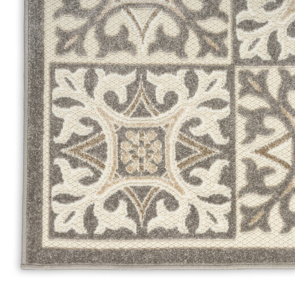 6' X 9' Ivory And Grey Fleur De Lis Stain Resistant Non Skid Area Rug