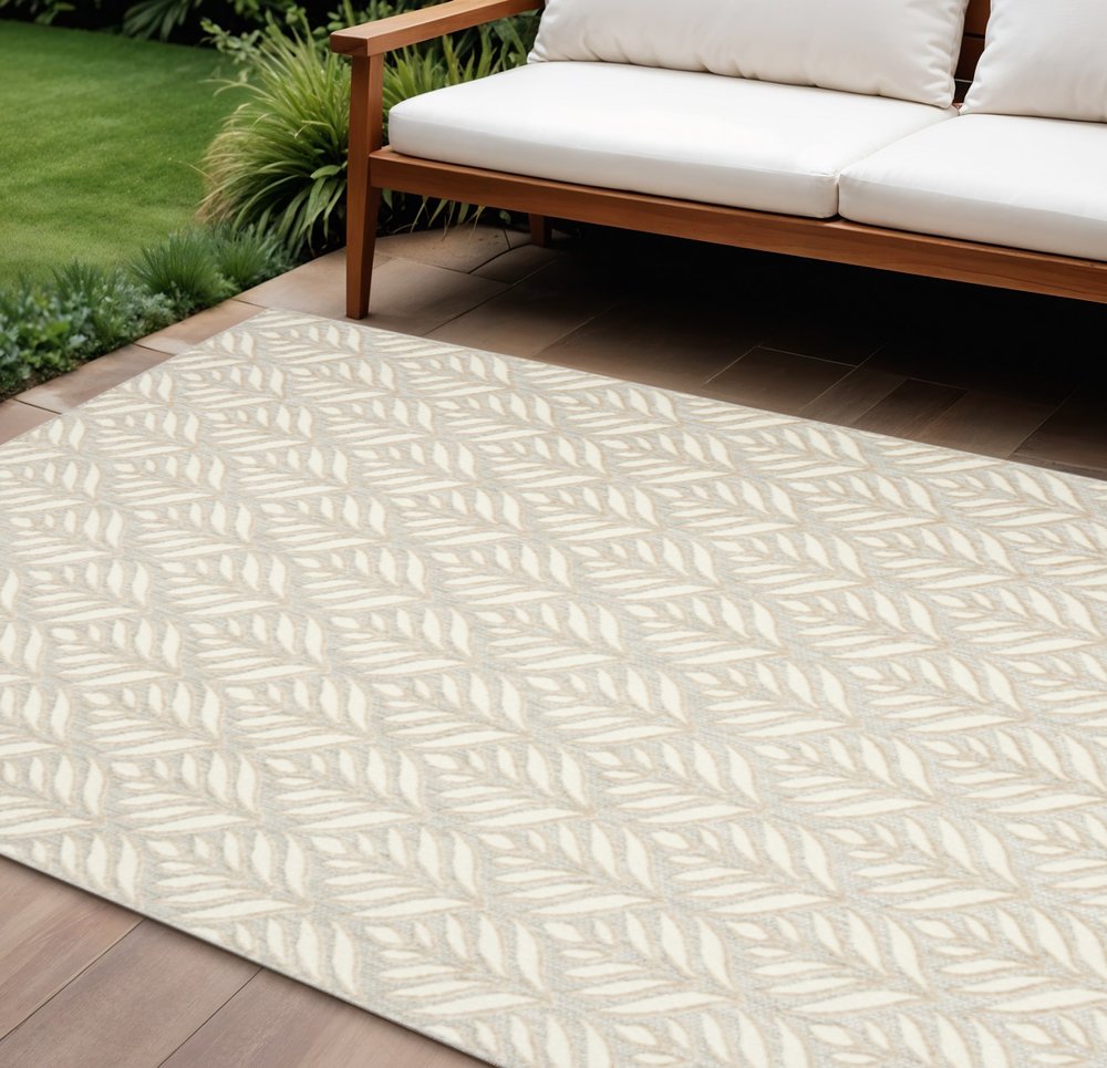 6' X 9' Ivory And Grey Floral Stain Resistant Non Skid Area Rug