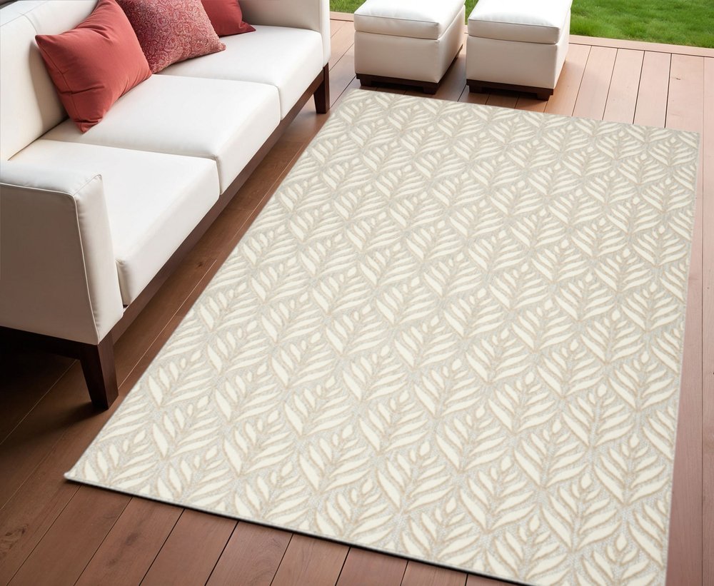 4' X 6' Ivory And Grey Floral Stain Resistant Non Skid Area Rug