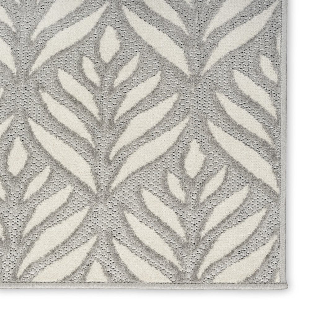 8' X 11' Gray Floral Non Skid Indoor Outdoor Area Rug