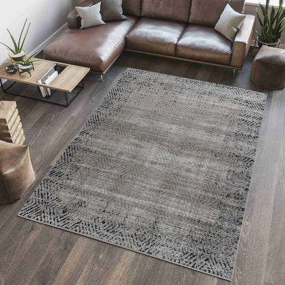 4' X 6' Brown Geometric Area Rug