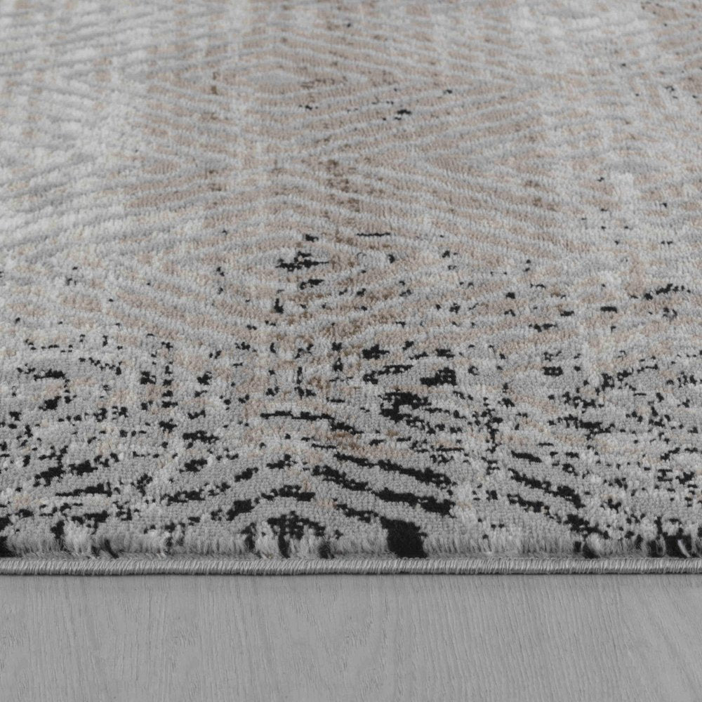 5' X 8' Brown Geometric Area Rug