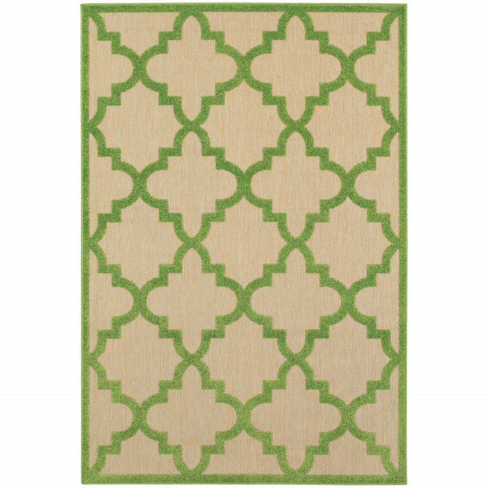 7' X 10' Green Geometric Stain Resistant Indoor Outdoor Area Rug