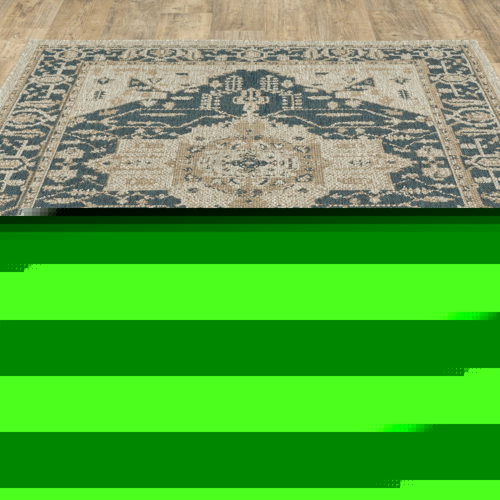 7' X 9' Gray Oriental Stain Resistant Indoor Outdoor Area Rug