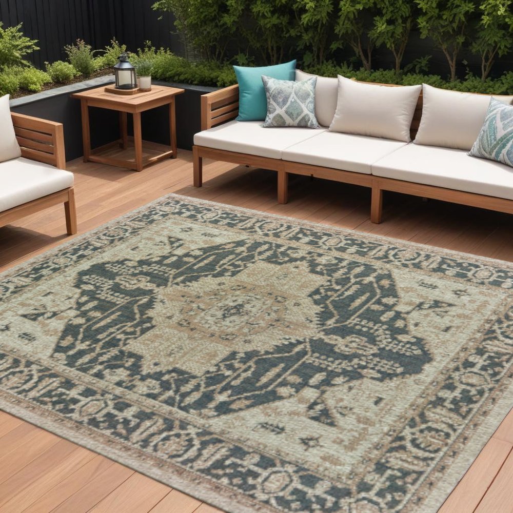 8' X 10' Gray Oriental Stain Resistant Indoor Outdoor Area Rug