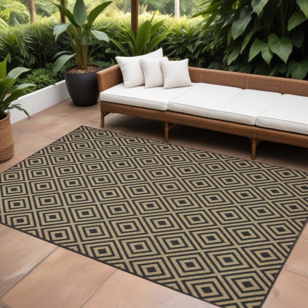 8' X 11' Black and Tan Geometric Stain Resistant Indoor Outdoor Area Rug