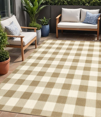 5' X 8' Gray and Ivory Geometric Stain Resistant Indoor Outdoor Area Rug