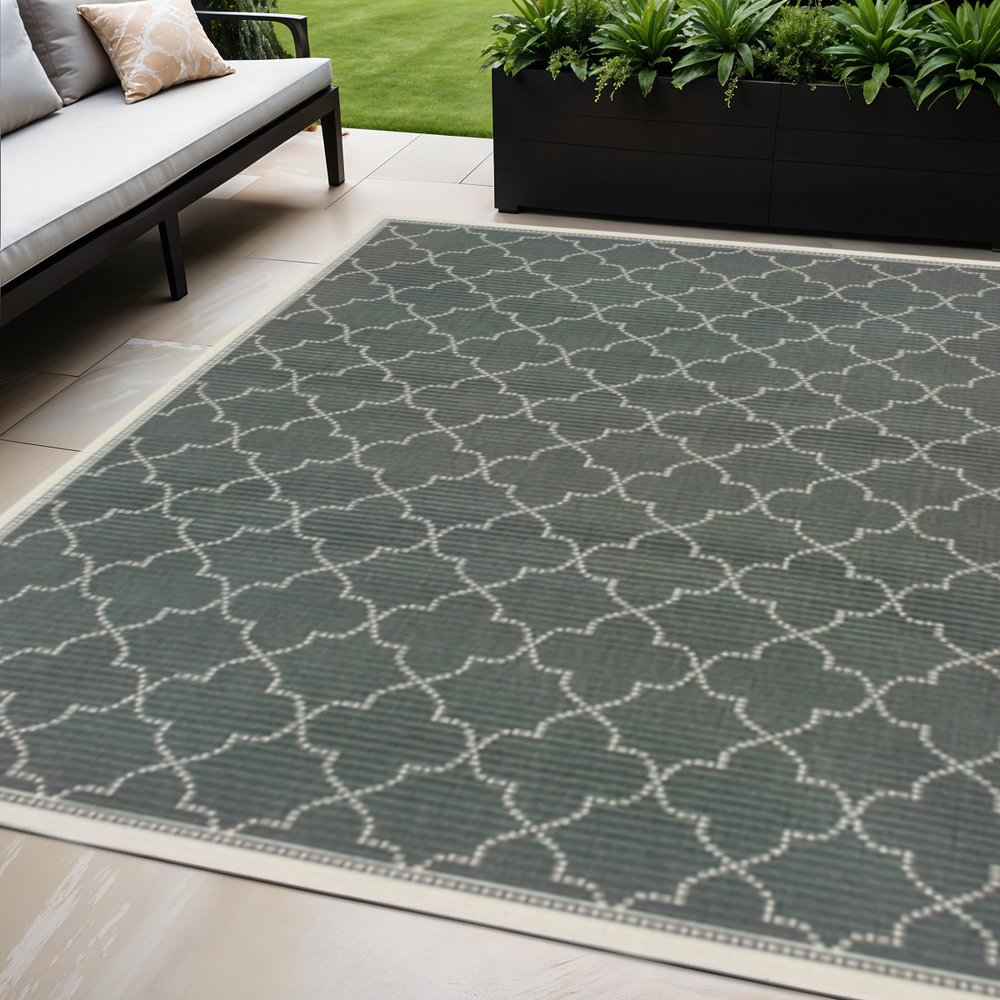5' X 8' Gray and Ivory Geometric Stain Resistant Indoor Outdoor Area Rug