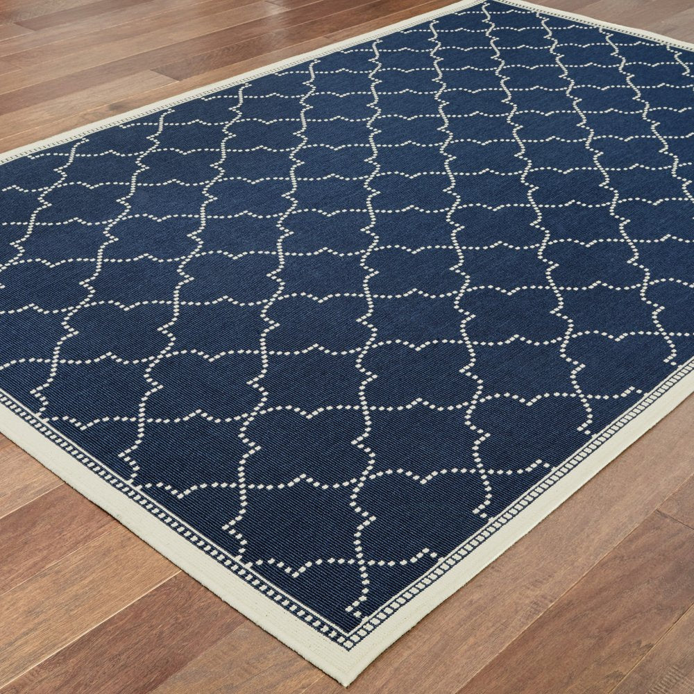 4' X 6' Blue and Ivory Geometric Stain Resistant Indoor Outdoor Area Rug