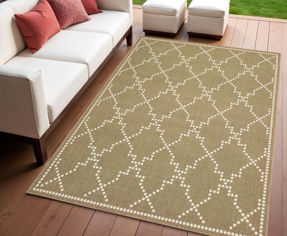 4' X 6' Tan Geometric Stain Resistant Indoor Outdoor Area Rug
