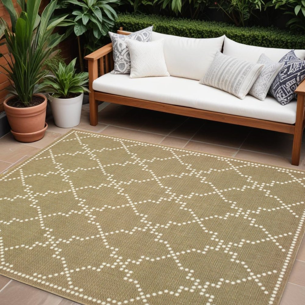 7' X 10' Tan Geometric Stain Resistant Indoor Outdoor Area Rug