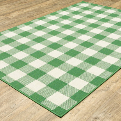 4' X 6' Green and Ivory Geometric Stain Resistant Indoor Outdoor Area Rug