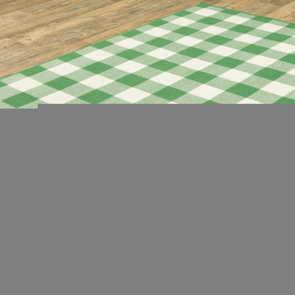 4' X 6' Green and Ivory Geometric Stain Resistant Indoor Outdoor Area Rug